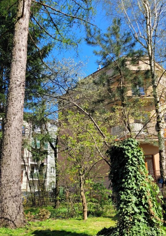 Cichy Apartament W Centrum Neu Sandez Exterior foto